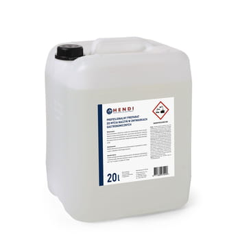 Professionelle Vorbereitung zum Geschirrspülen in Hendi 20l Gastronomiegeschirrspülern