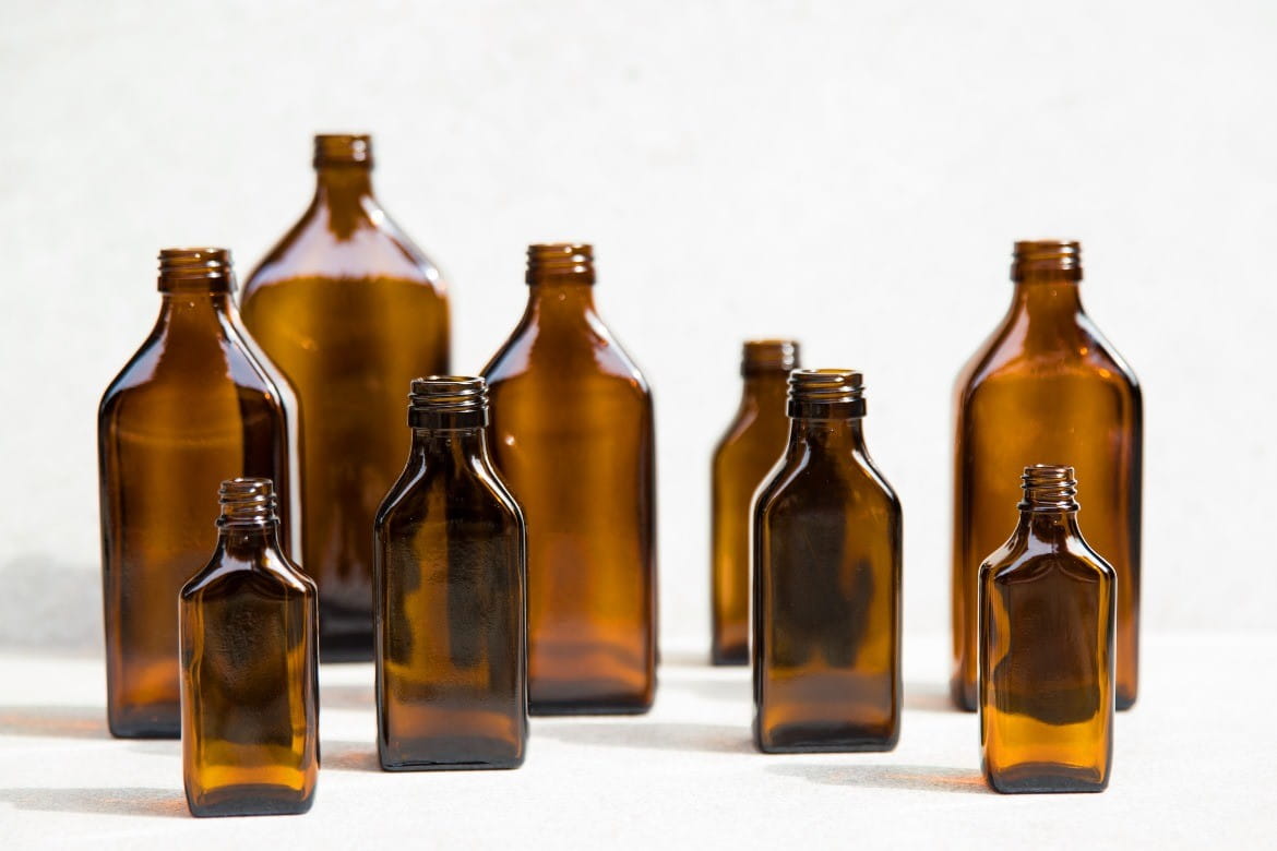 APOTHEKENFLASCHE FLACH BRAUN MIT LIFT